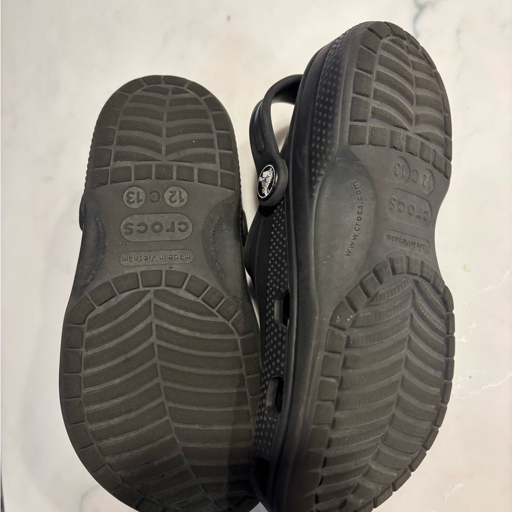 CROCS Kids Black Water Shoes - Picture 7 of 8
